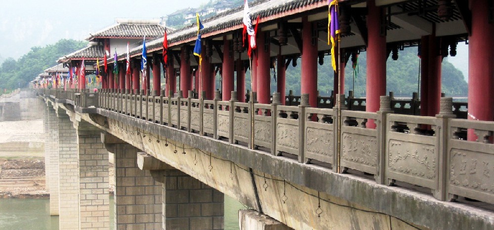 重慶市奉節縣推行銀行保函方式繳納農民工工資保證金